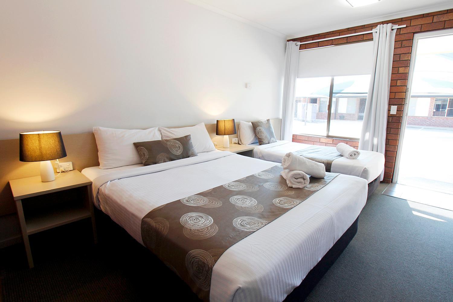 Blue Shades Motel Меріборо Екстер'єр фото