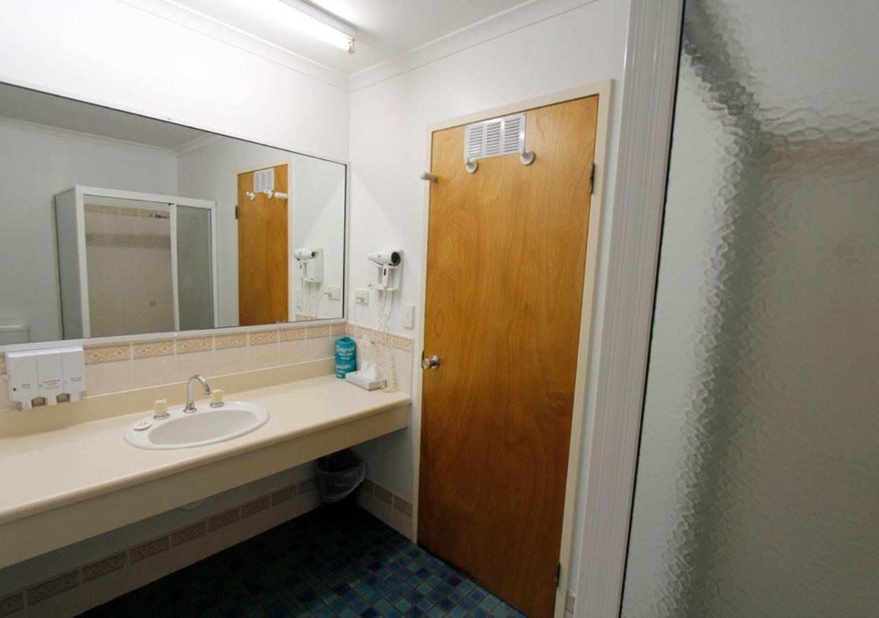 Blue Shades Motel Меріборо Екстер'єр фото